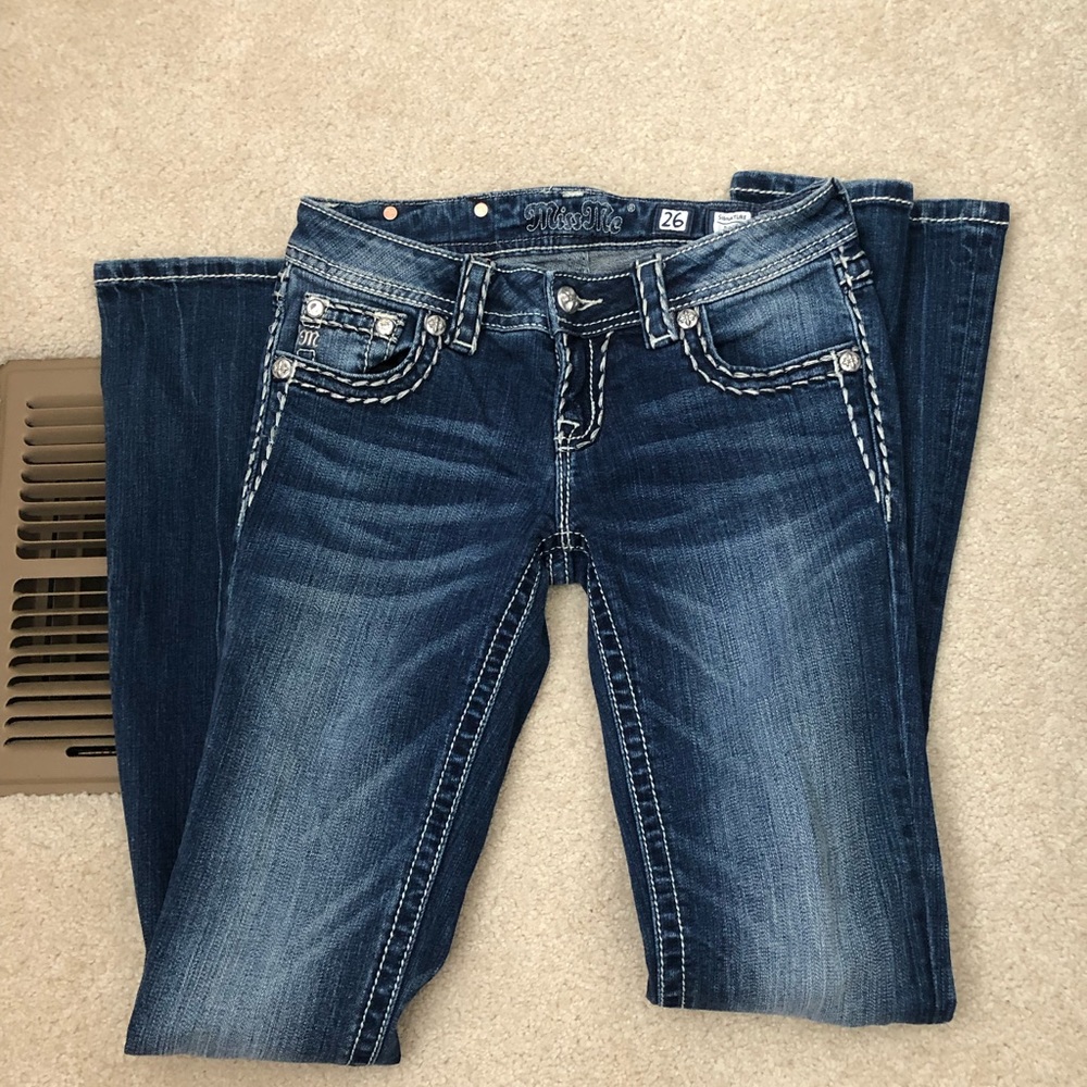 EUC 👑 Classic Miss Me Bootcut Jeans